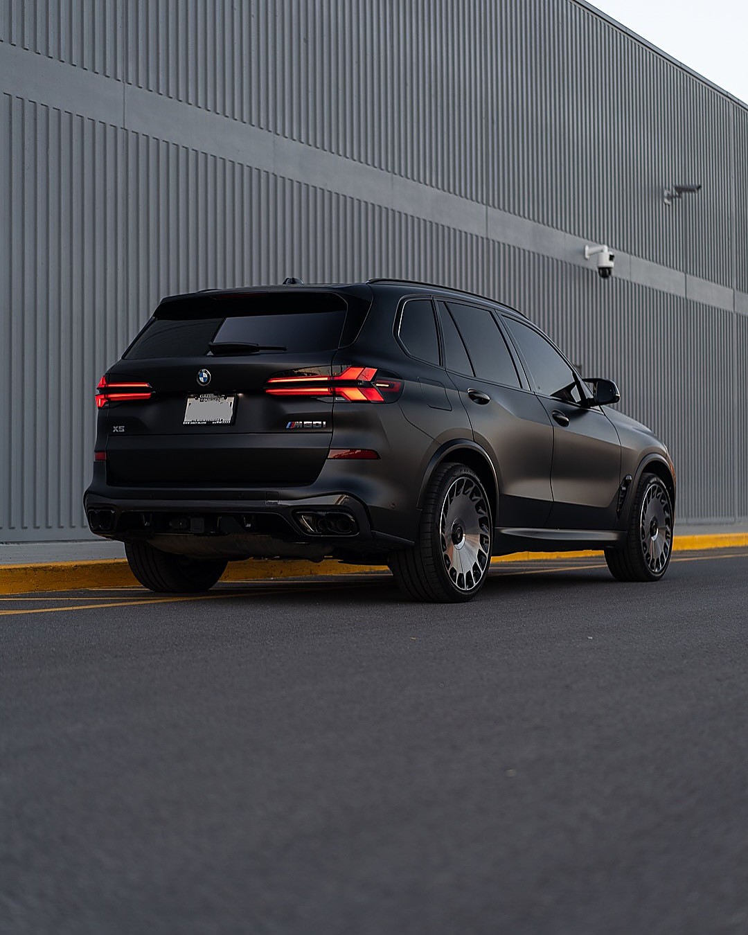 Satin BMW X5 M60i